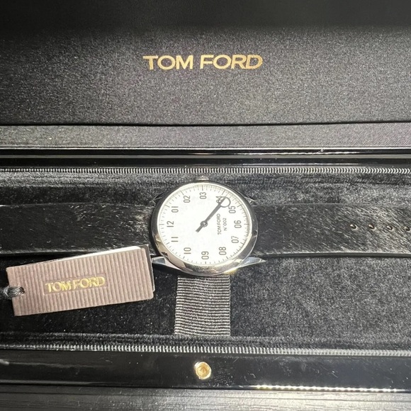 Tom Ford Men's 38mm N.002 White Dial Watch NWT - Picture 2 of 8